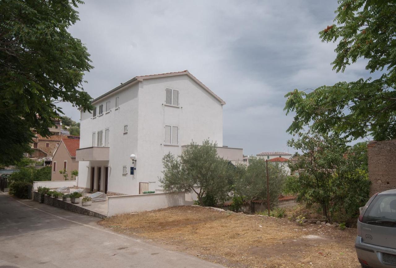 Apartments Dilk Vis Dış mekan fotoğraf