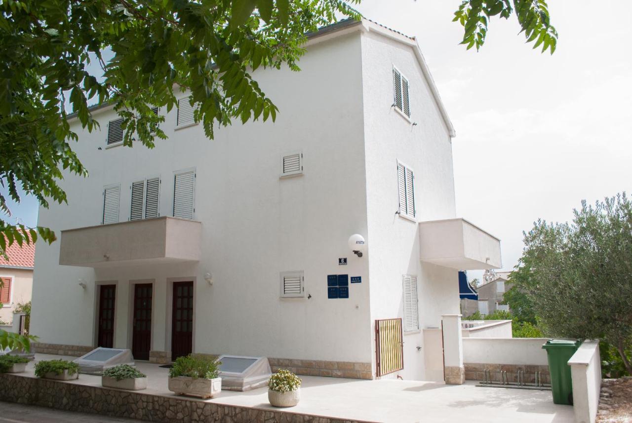 Apartments Dilk Vis Dış mekan fotoğraf