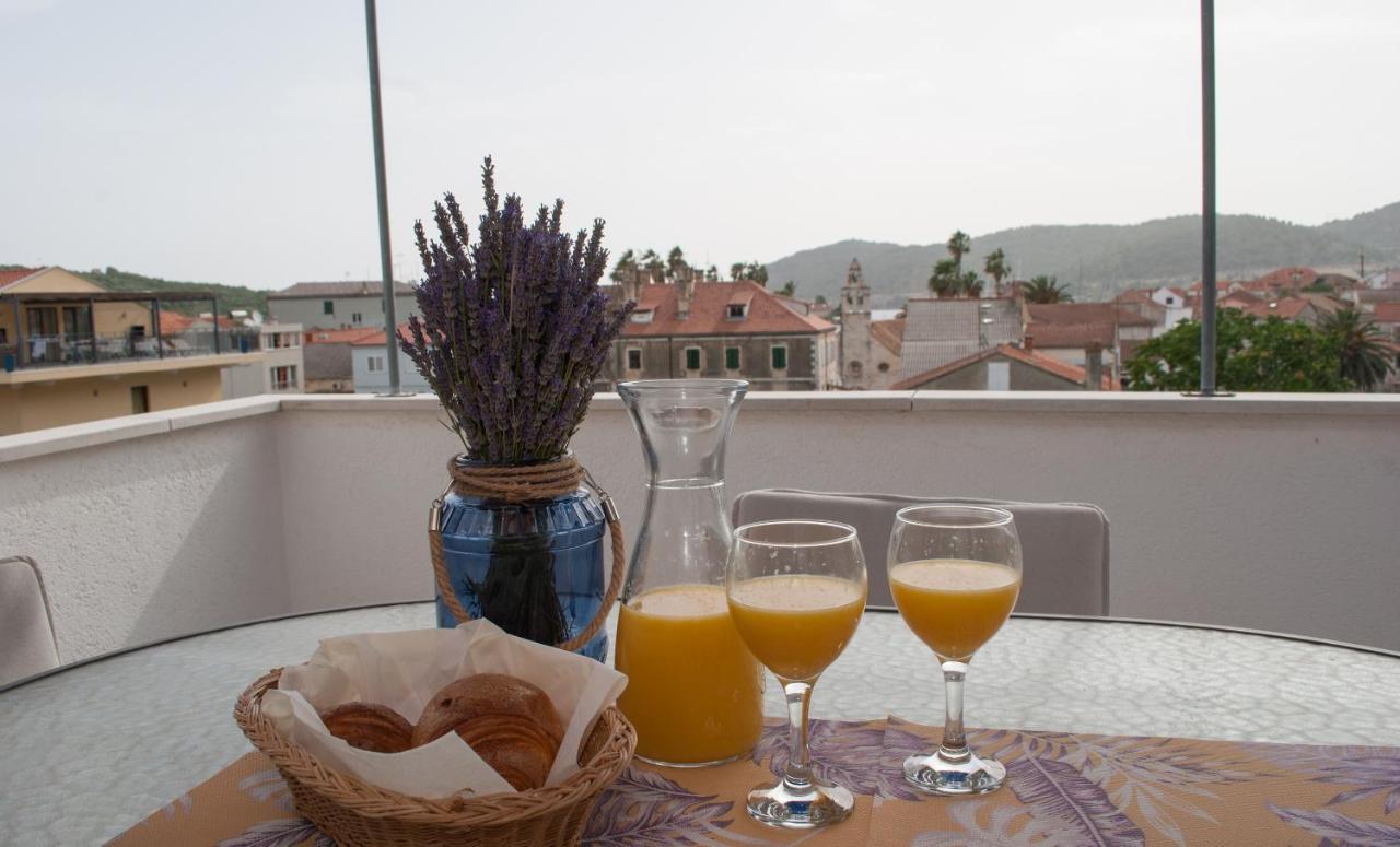 Apartments Dilk Vis Dış mekan fotoğraf