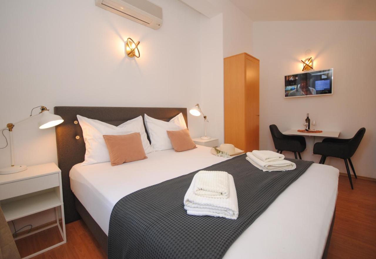 Apartments Dilk Vis Dış mekan fotoğraf
